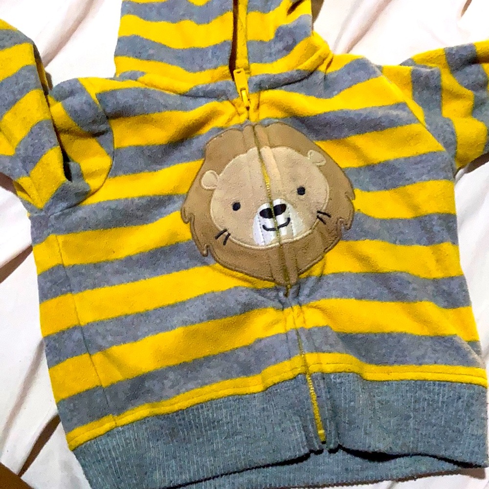Baby clothes